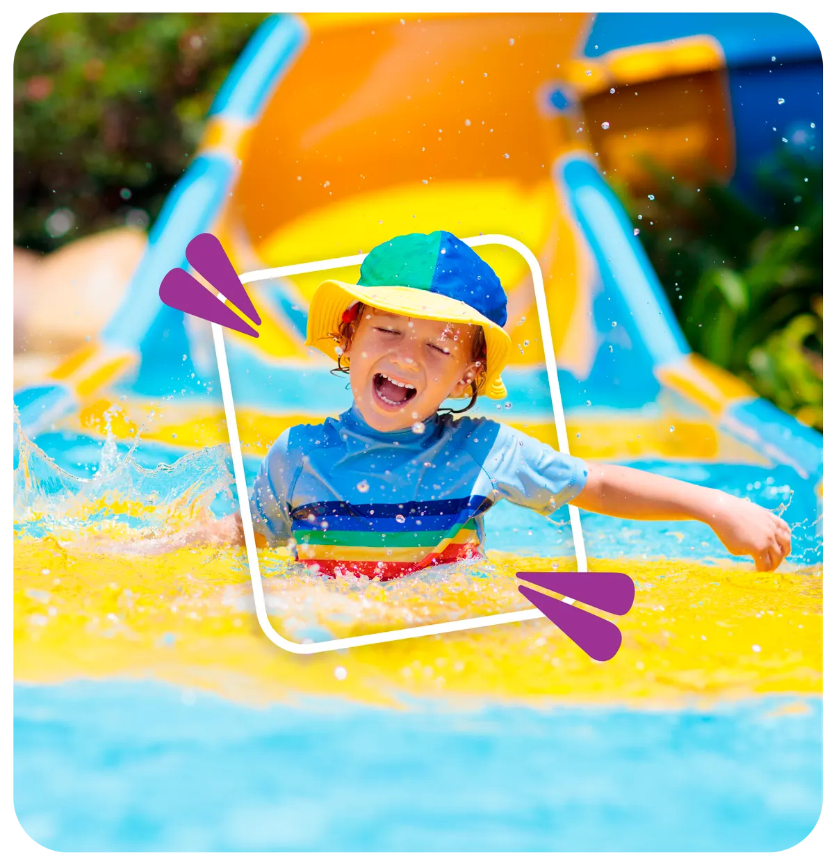 Niños divirtiéndose en Crown Paradise Cancún